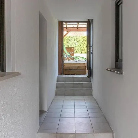 Apartmán 140qm Fuer 6 Personen Mit 3 X Schlafzimmer